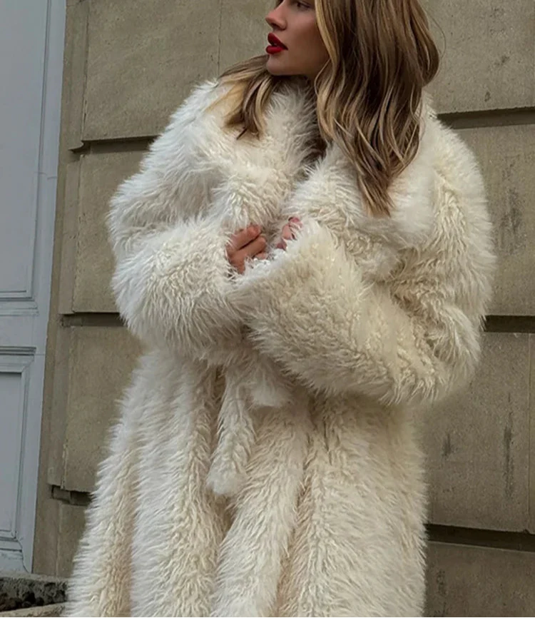 VALIERY FUR COAT