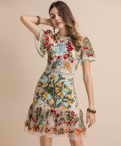 LINDA EMBROIDERED DRESS limited edition